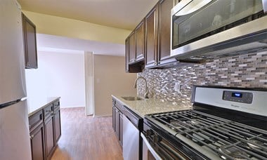 3456 Carriage Hill Circle 2 Beds Apartment for Rent - Photo Gallery 1