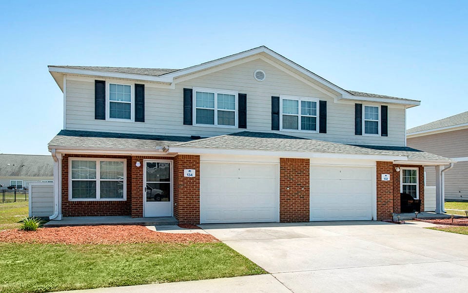 Fort Stewart Family Homes Family housing at Fort Stewart, GA Photos