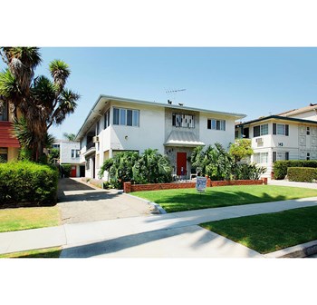 141 North Hamilton Drive Studio-1 Bed Apartment for Rent - Photo Gallery 2