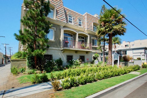 Exterior View Of Property at Lido Apartments - 10133 Tabor St, Los Angeles, CA, 90034