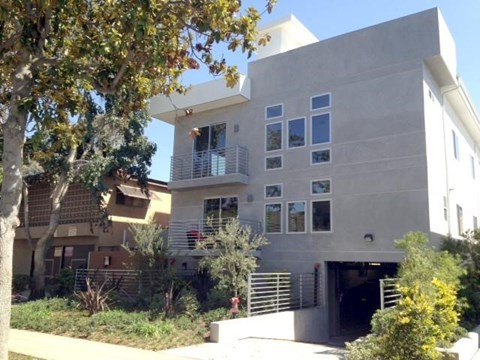 at Lido Apartments - 3630 Mentone Ave, Los Angeles, CA