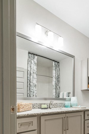 Hawthorne at the Glen Spacious Bathroom Counter