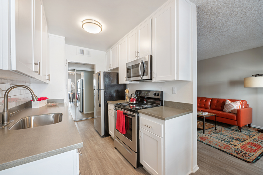 4355 Sepulveda Blvd. Studio-1 Bed Apartment for Rent - Photo Gallery