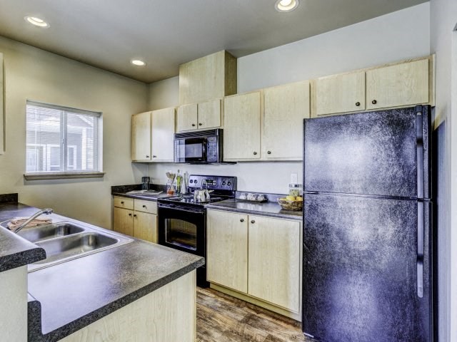 Kitchen at BELLA SONOMA, Washington, 98424