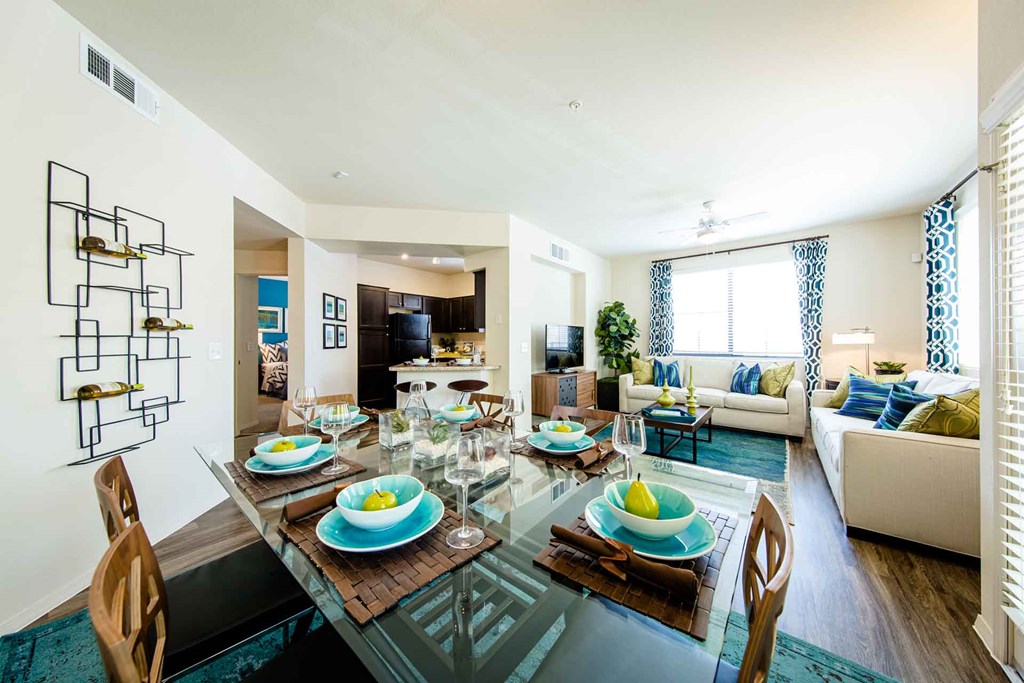 Dining Room at CHANDLER APARTMENT HOMES, Las Vegas, 89139