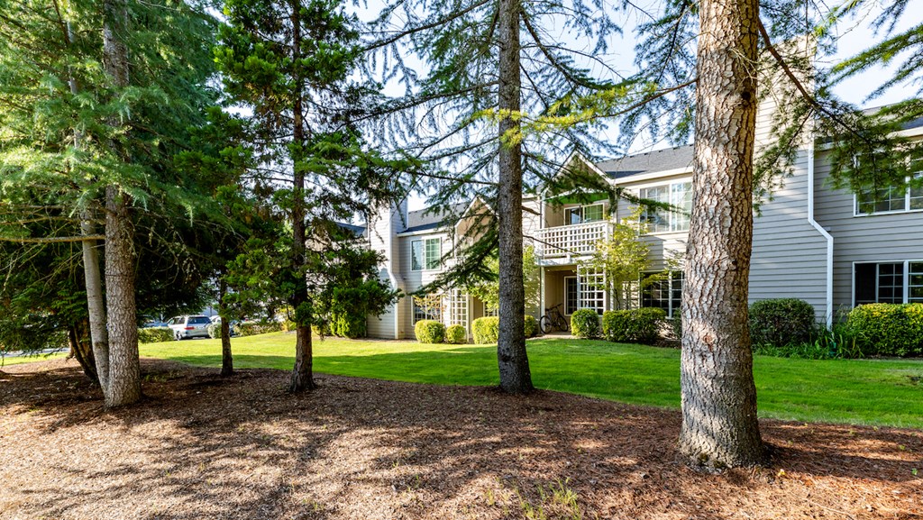 Home Exterior at Creekside At Tanasbourne, Hillsboro, Oregon