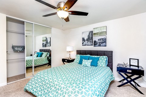 Bedroom With Ceiling Fan at Kelsey Ridge, Bellevue, 98005