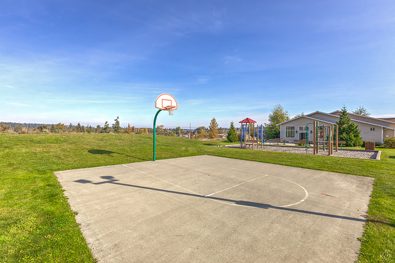 Basketball Court at Elk Creek Apartments in Sequim, WA 98382