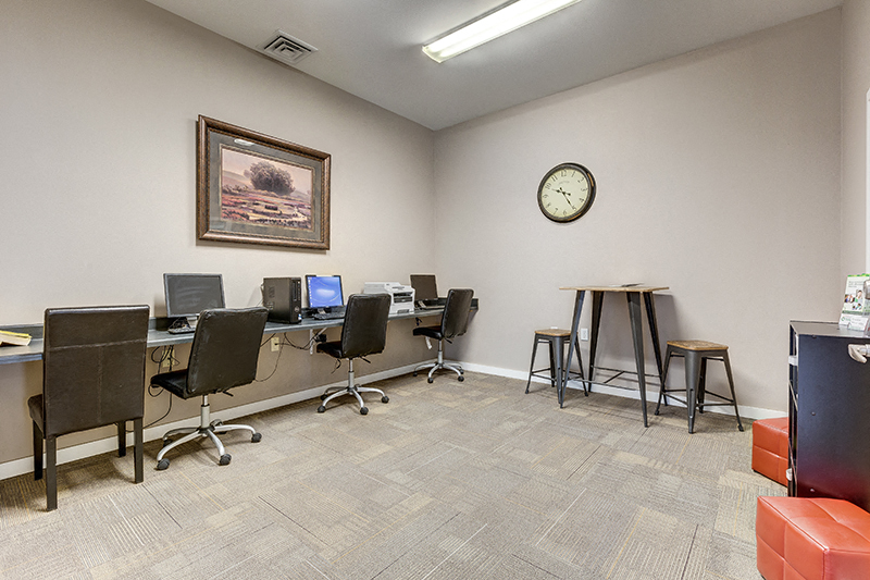 Business Center at Forest Creek Apartments | Spokane, WA 99208