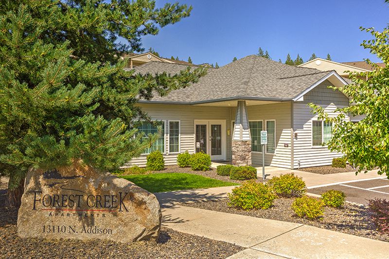 Leasing Office at Forest Creek Apartments | Spokane, WA 99208 - Photo Gallery 1