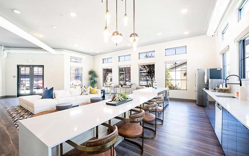 Clubhouse l Azure Apartments in Sparks NV