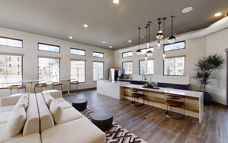 Clubhouse with seating  l Azure Apartments in Sparks NV