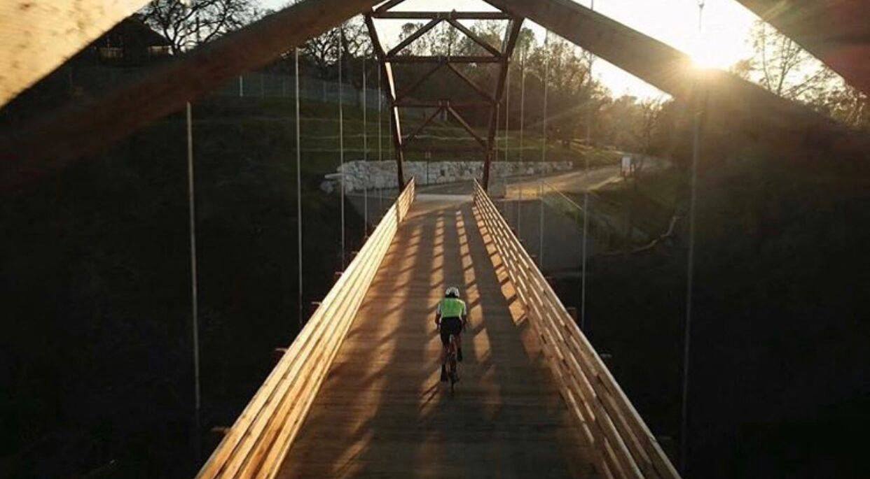 Hub Apartments | Folsom CA |Bike bridge
