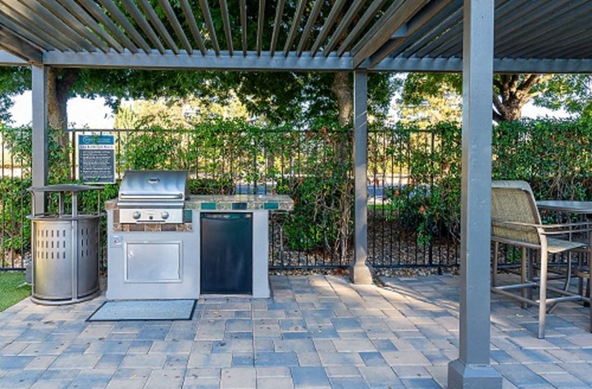 MANCHESTER COURT Apartments, 2200 Standiford Avenue, Modesto, CA RentCafe