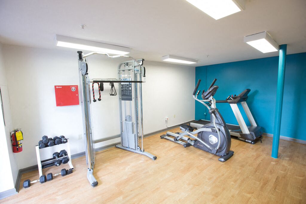 Fitness Center Strength and Conditioning Equipment at Highland View Apartments, Atlanta, GA, 30306