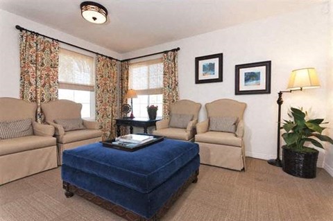 Community Room seating l Mirandela Apartments in Rancho Palos Verdes