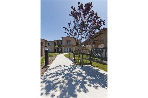 Sidewalk to community l Mirandela Apartments in Rancho Palos Verdes