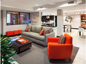 Lounge area l Mission Apartments in San Diego CA - Photo Gallery 4
