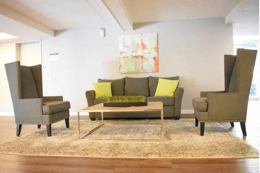 Clubhouse Lounge at Parc Station in Santa Rosa, CA