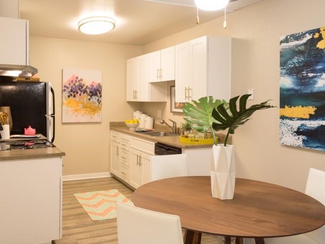 Park Vue Apartments | Kitchen and Dining area Kitchen and Dining area | Park Vue Apartments in Santa Rosa, CA 95403