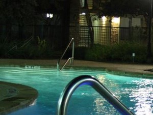 Pecan Point Temple TX l SPA evening pool Temple, Texas Renals l Pecan Pointe Apartments - Photo Gallery 5