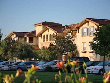 Exterior Building and Parking   l Portofino Villas Apartments  in Pomona CA 