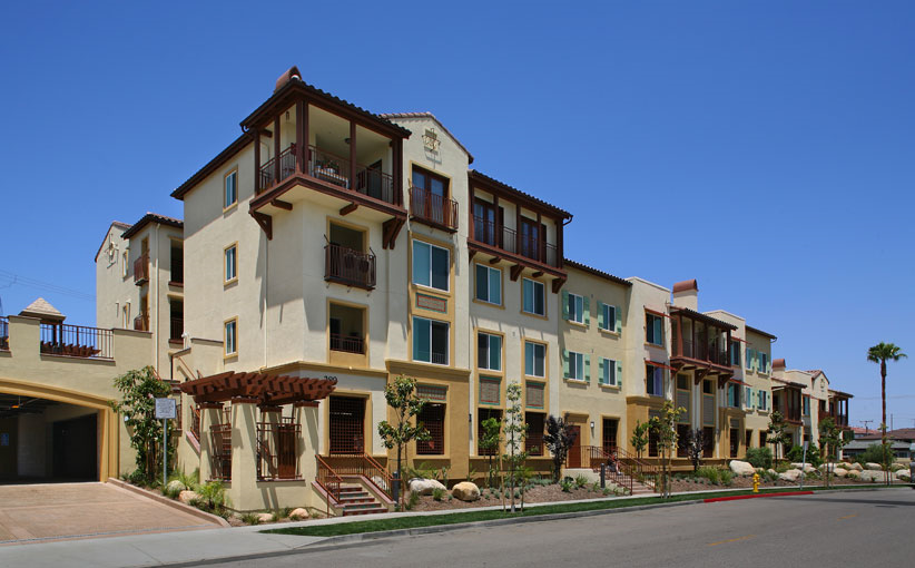 Side view of exterior of building l Royale Apartments in Westminster CA