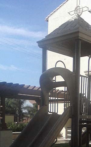 Playground l Royale Apartments in Westminster CA - Photo Gallery 5