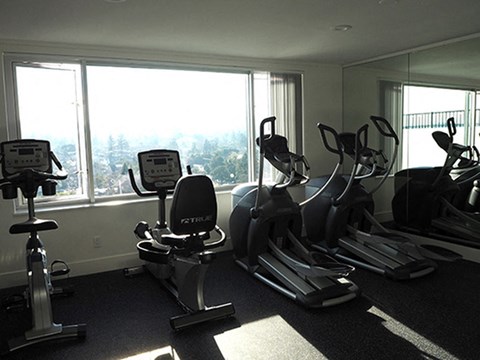 Fitness Center l Ryan Tower Apartments in San Mateo CA 