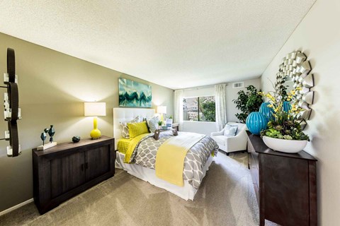 Bedroom at SERRANO HIGHLANDS APARTMENT HOMES, California, 92630-7006