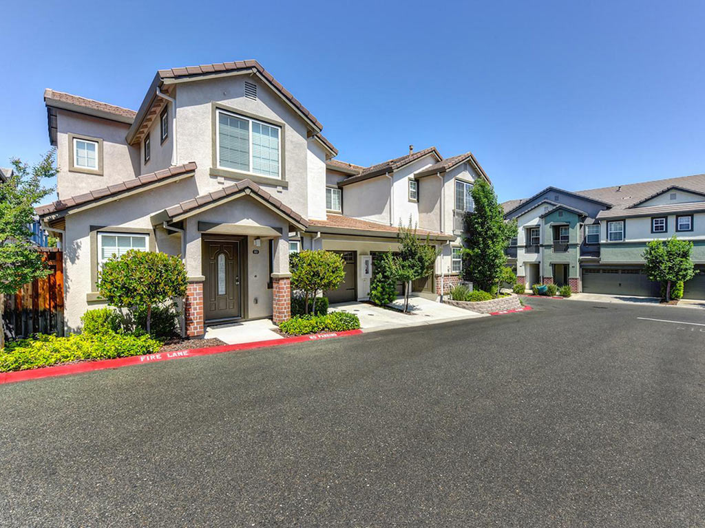 Rocklin, CA Apartments for Rent - The Terraces at Standford Ranch Building View