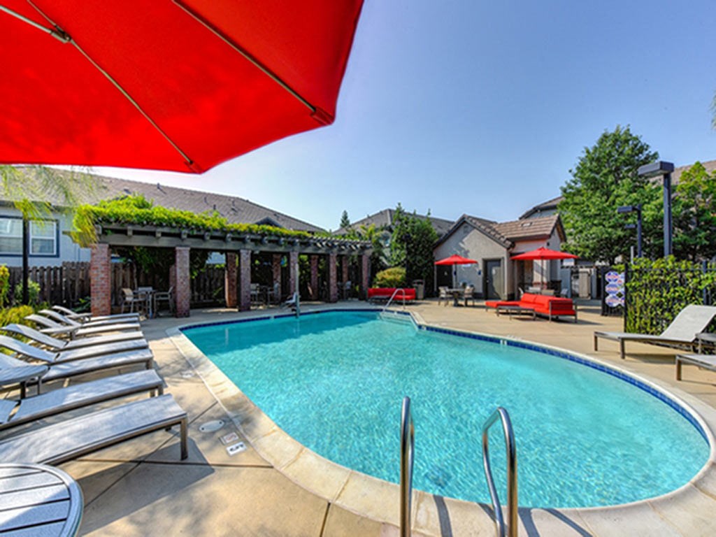 Swimming Pool | The Terraces at Stanford Ranch in Rocklin, CA