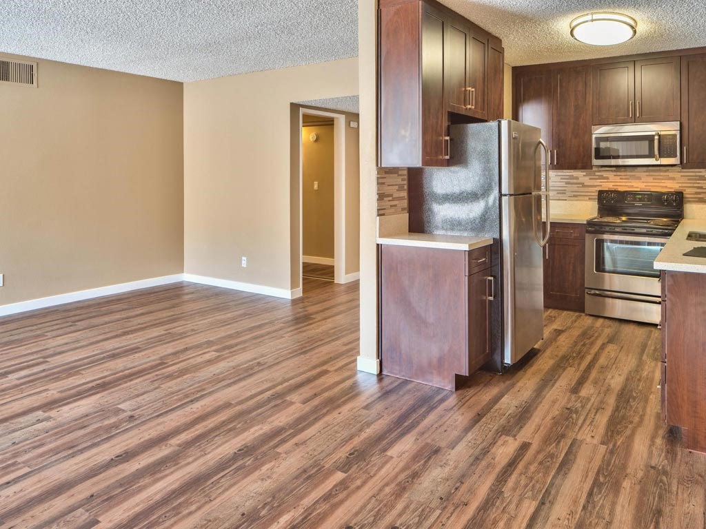 Kitchen and Dining View Valley Village CA | Villa Fontaine Apartments