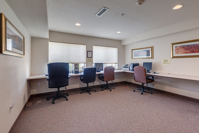 Business Center Vintage at Chehalis Senior Apartments 98532 l Chehalis, WA