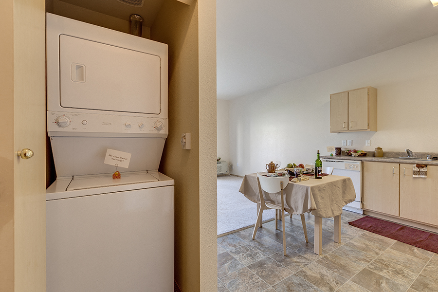 washer and dryer Senior Apartments For rent in Richland WA Vintage at Richland WA
