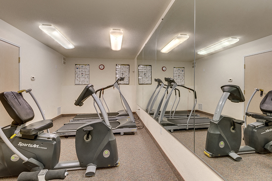 Fitness Center l Richland WA 99352 l Vintage at Richland Senior Apartments For rent