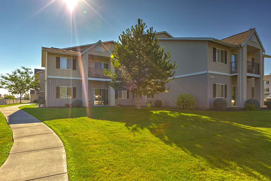 Community Buildings  Richland WA 99352 l Vintage at Richland Senior Apartments For rent