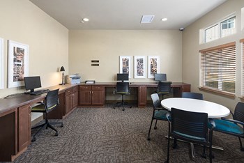 Business Center with Computers Longmont, CO 99337 | Copper Peak Apts For Rent - Photo Gallery 13