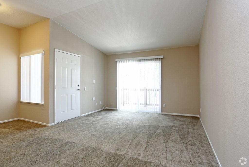 Baywoods Apartments | Living Area