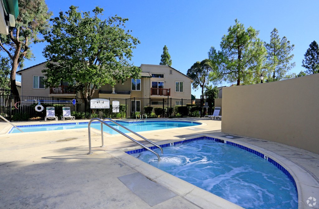 Baywoods Apartments | Spa
