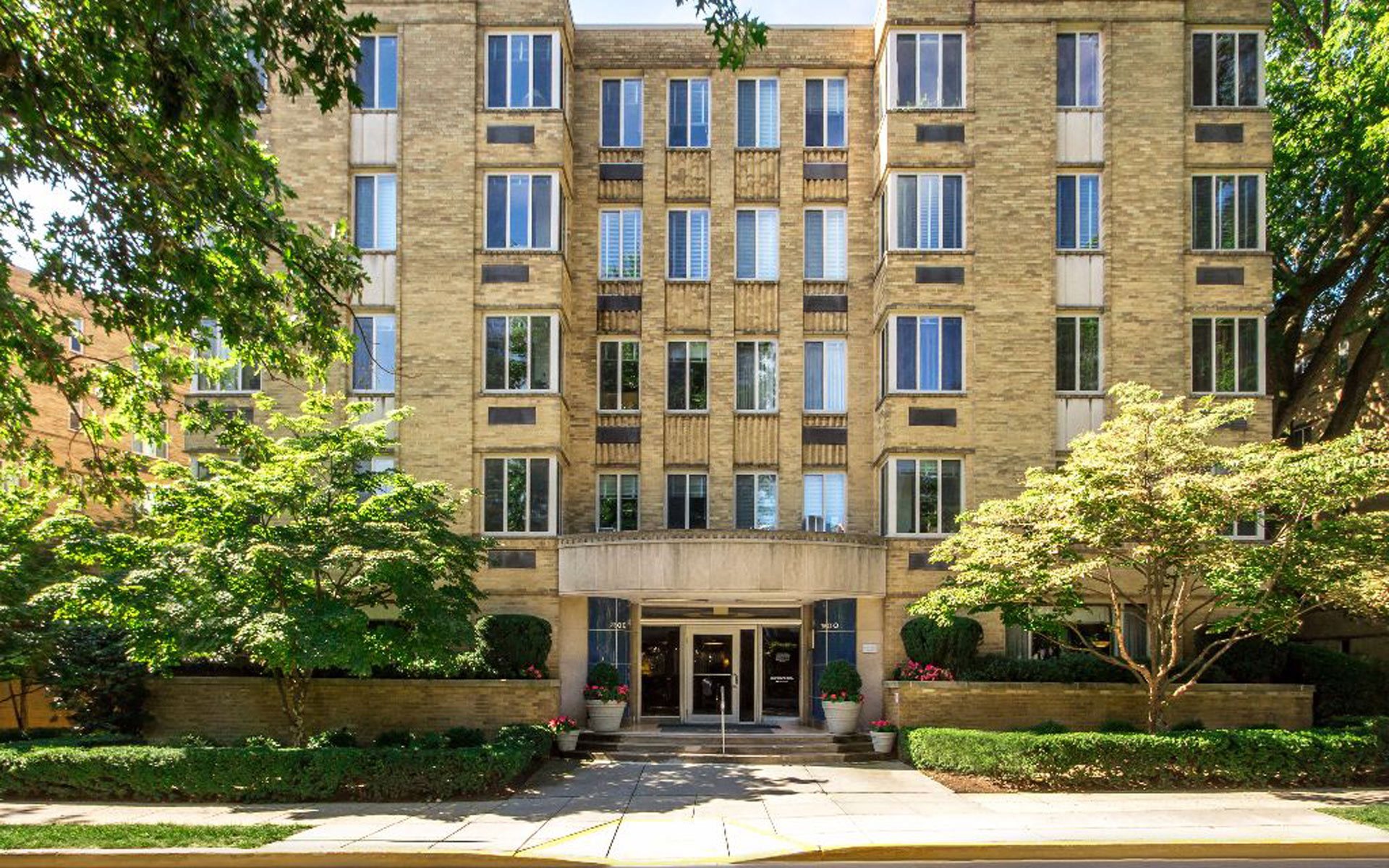 2800 Woodley Rd Apartments in Washington, DC