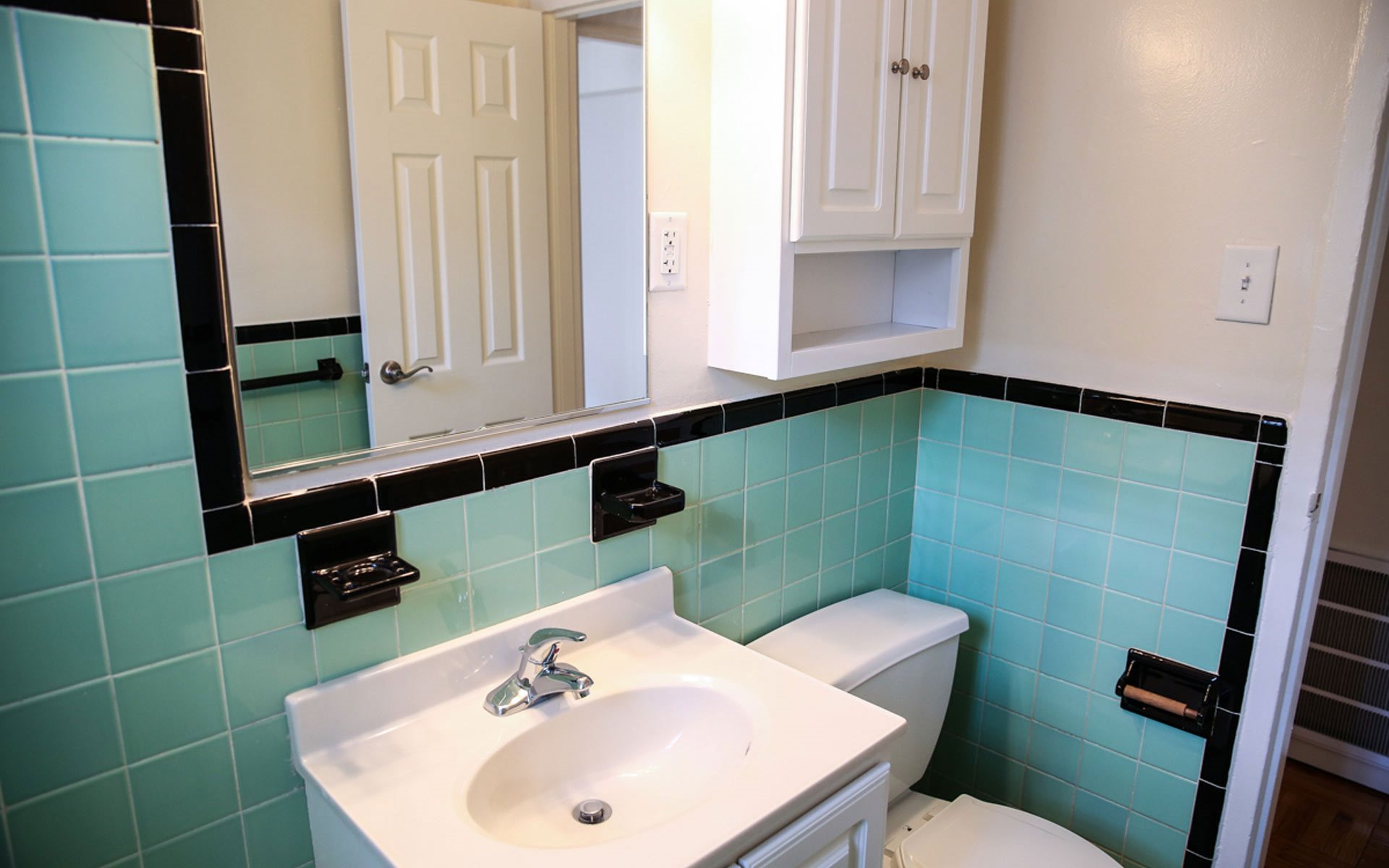 Cambridge Square Apartments in Bethesda, MD