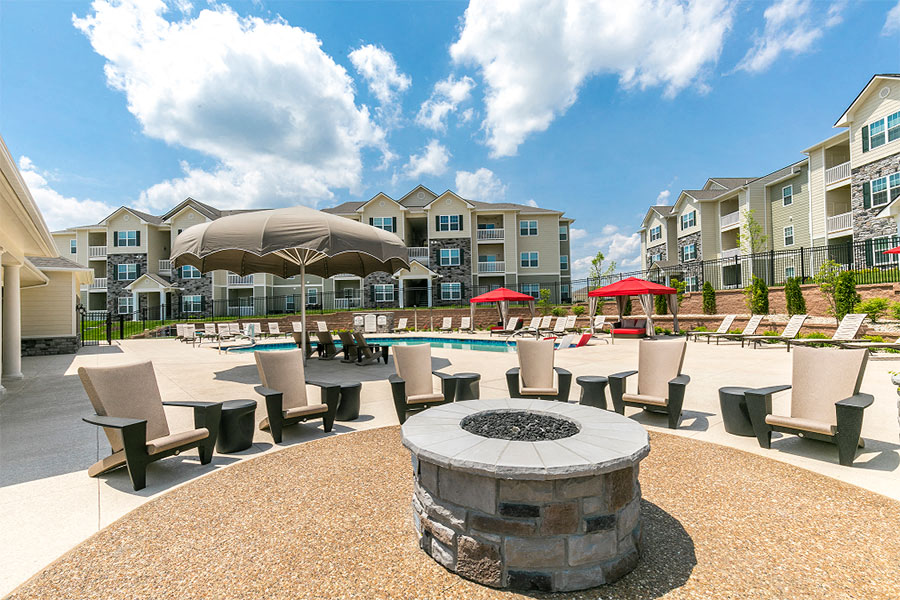 Outdoor Fire Pit at Aventura at Maryland Oaks, St. Louis