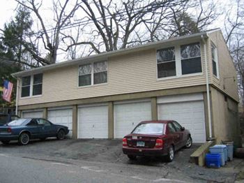 155 Rockwell Ave Studio 3 Beds Apartment For Rent P O Gallery 1 155 Rockwell Ave Studio 3 Beds Apartment For Rent P O Gallery 1