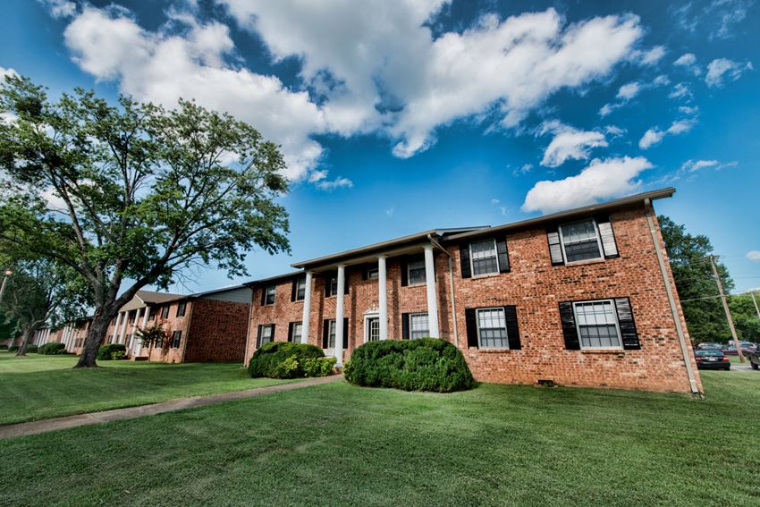 Exterior Waterford Square Apartments Exterior in Huntsville, AL - Photo Gallery