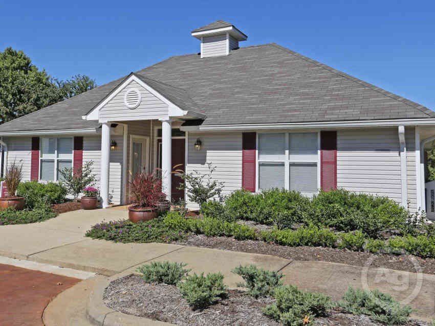 Shadow Lake Apartments, 150 Park Circle, Flowood, MS RentCafe