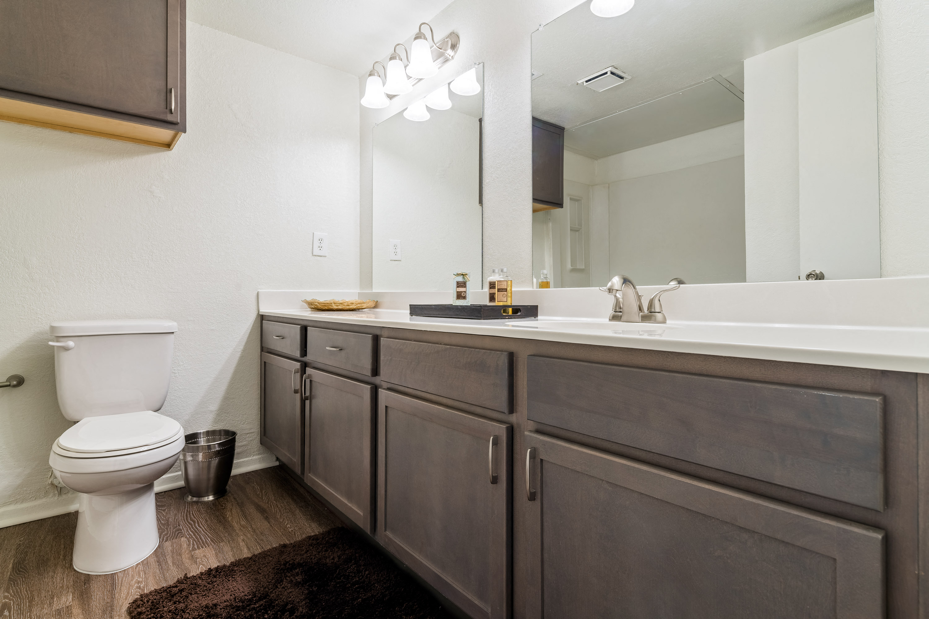 Williamsburg Apartments