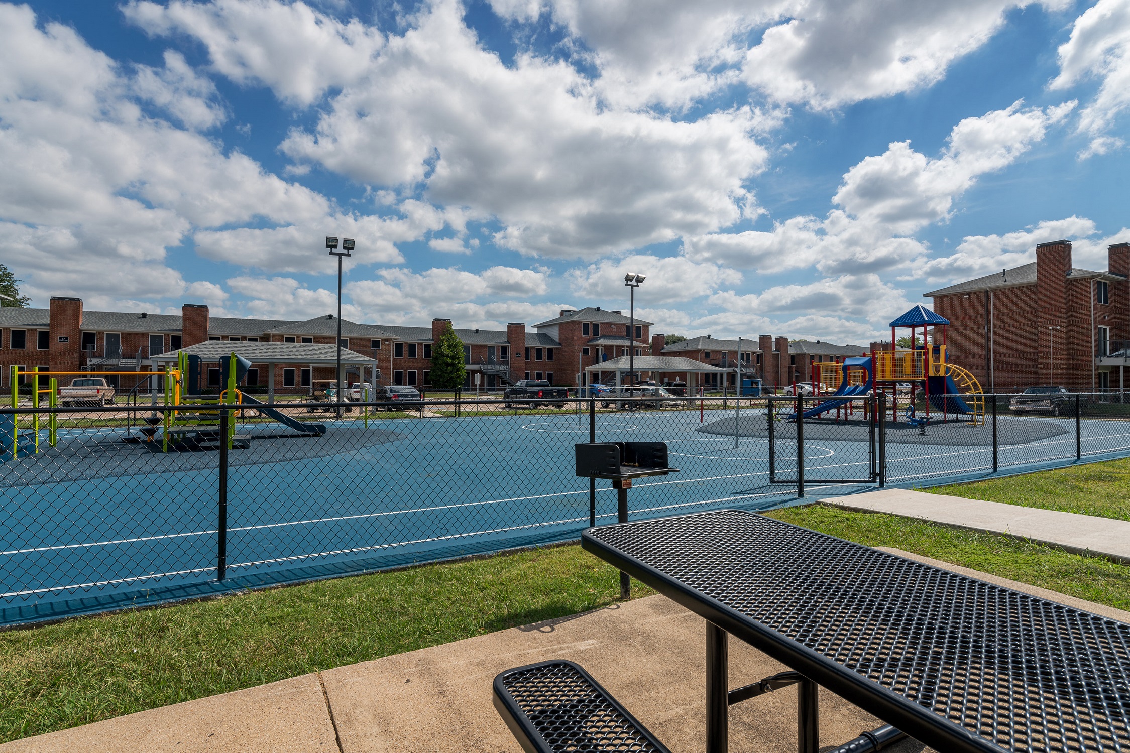 Williamsburg Apartments