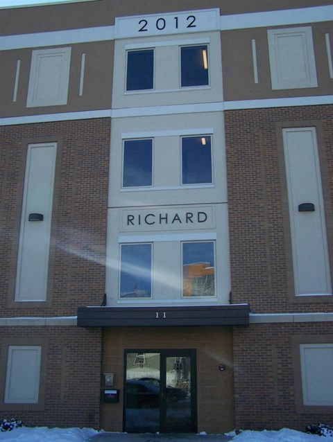 the front of a building with the word on it