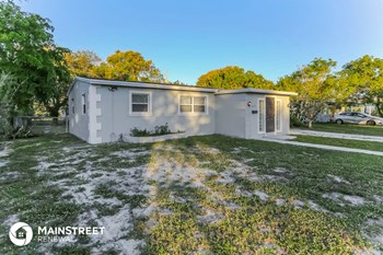 417 SW 22nd Ter 4 Beds House for Rent - Photo Gallery 4